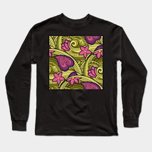 Paisley Print with Vintage Floral Motifs Long Sleeve T-Shirt